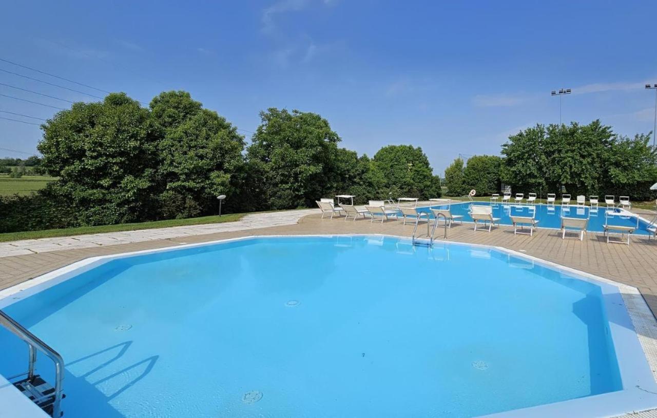 Wendy Apartment- Twobedroom & Pool & Parkprivatefree & Sports *
