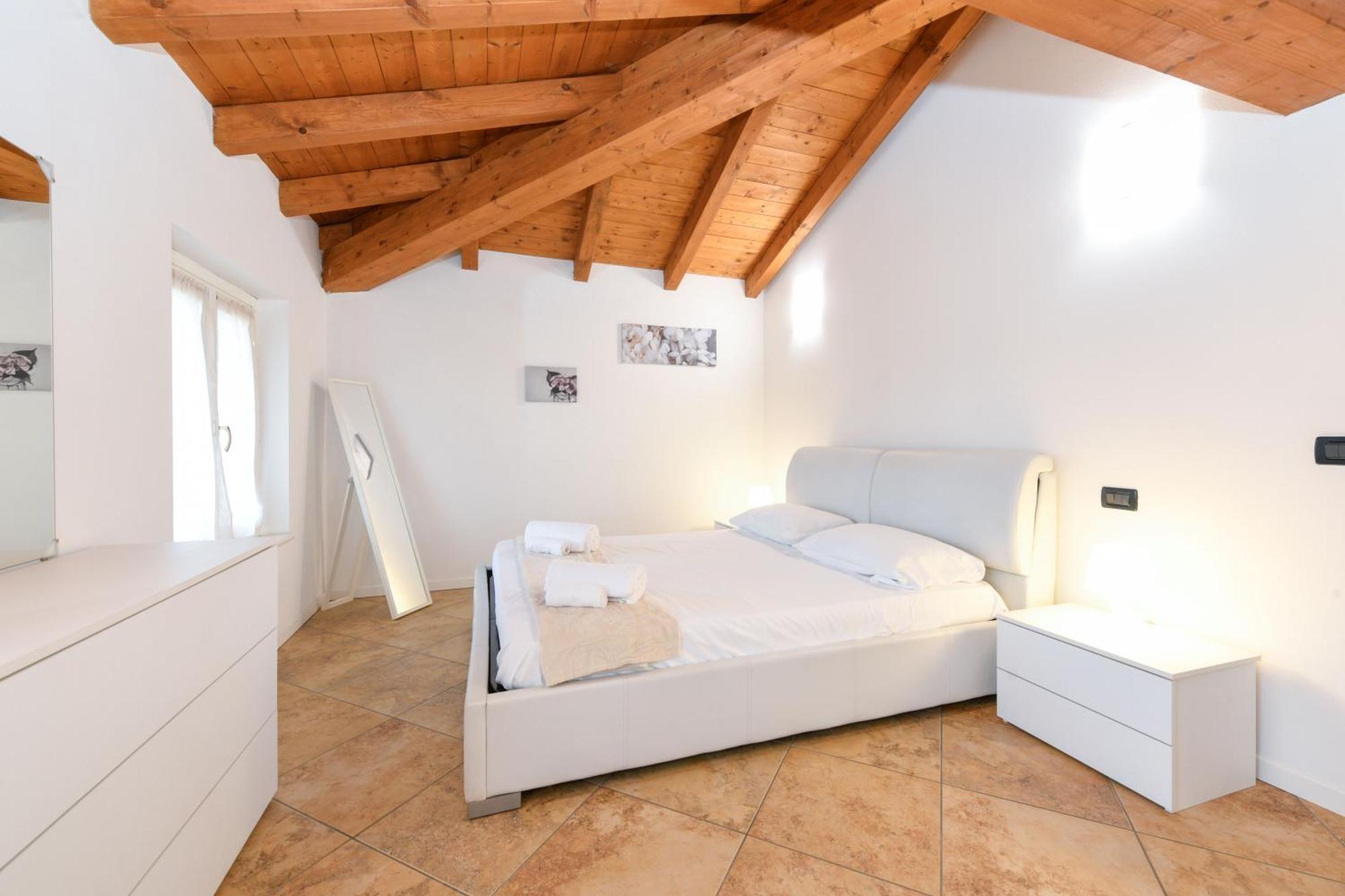 Wendy Apartment- Twobedroom & Pool & Parkprivatefree & Sports Appartamento Desenzano del Garda